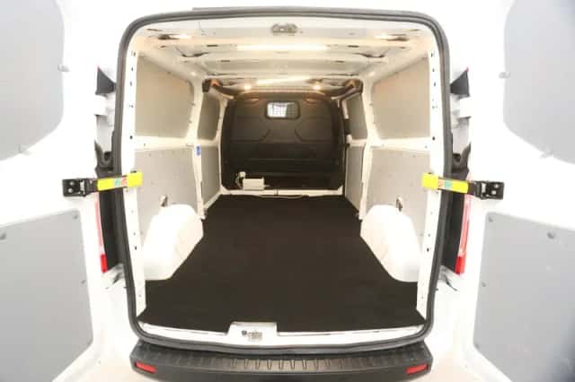 Ford Transit Custom (2019) thumbnail 3