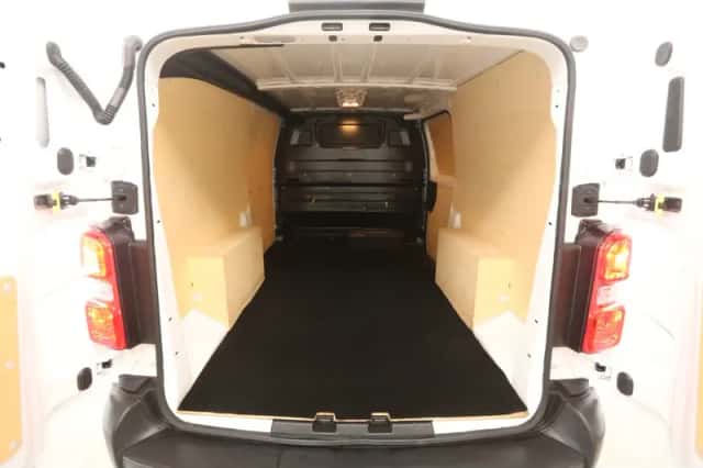 Opel Vivaro-e (2022) thumbnail 3