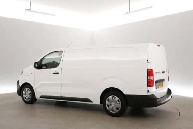 Opel Vivaro-e (2022) thumbnail 4