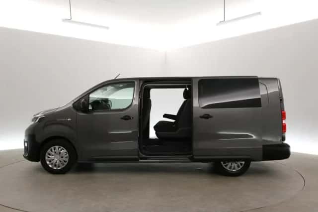 Toyota Proace (2022) thumbnail 4