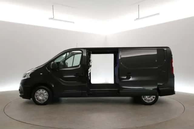 Renault Trafic (2020) thumbnail 4
