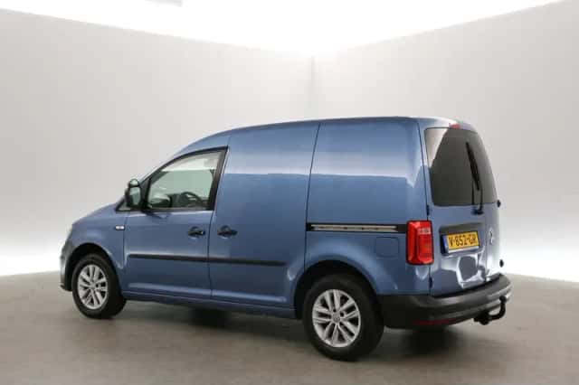 Volkswagen Caddy (2017) thumbnail 6