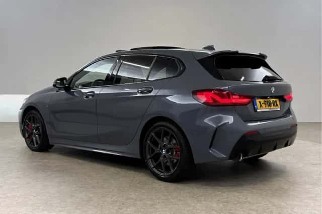 BMW 1-Serie (2024) thumbnail 3