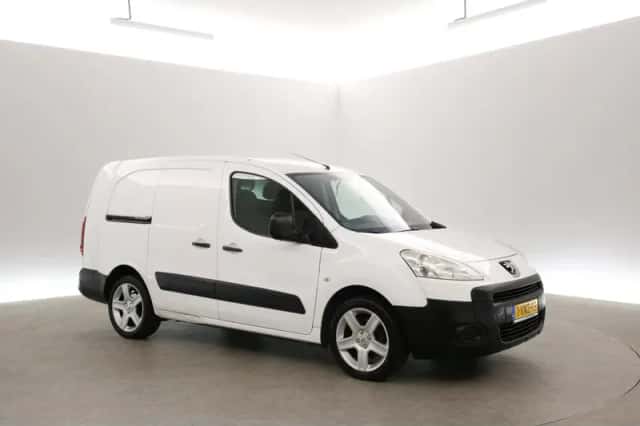Peugeot Partner (2009) thumbnail 6