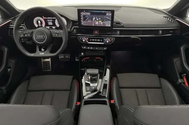 Audi A4 (2022) thumbnail 2