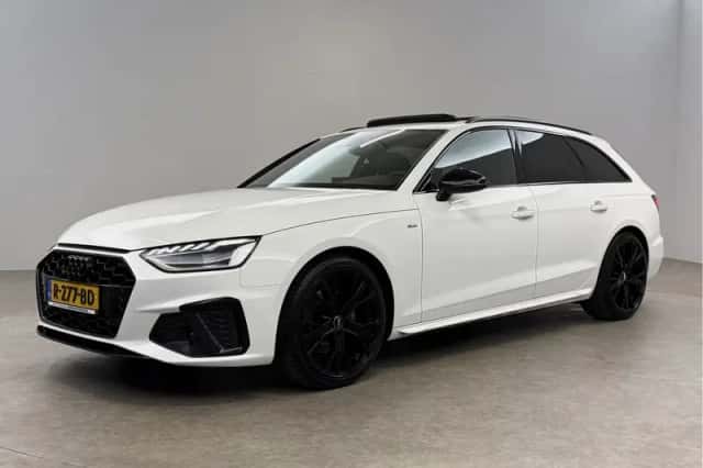Audi A4 (2022) thumbnail 6