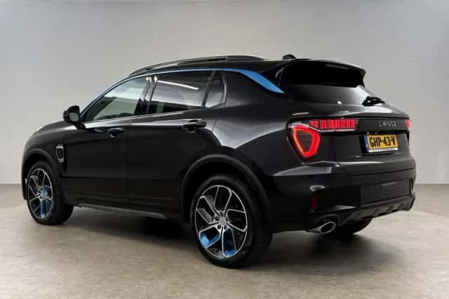 Lynk & Co 01 (2022) thumbnail 3