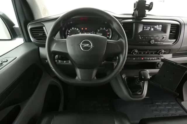 Opel Vivaro (2021) thumbnail 2
