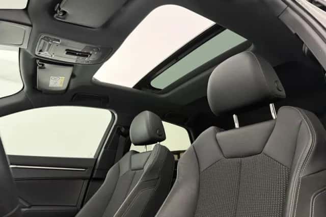 Audi Q3 (2022) thumbnail 4