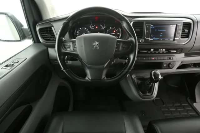 Peugeot Expert (2021) thumbnail 2
