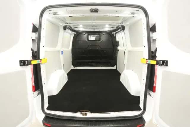 Ford Transit Custom (2021) thumbnail 3