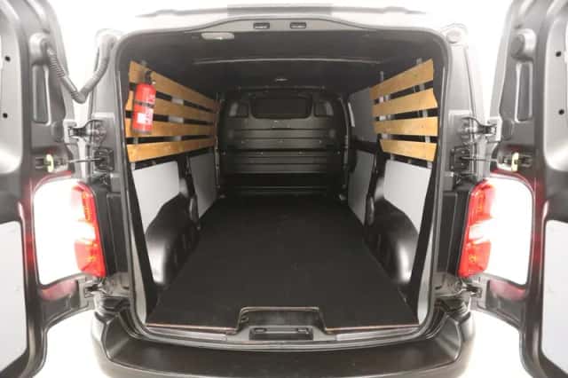 Opel Vivaro (2021) thumbnail 3