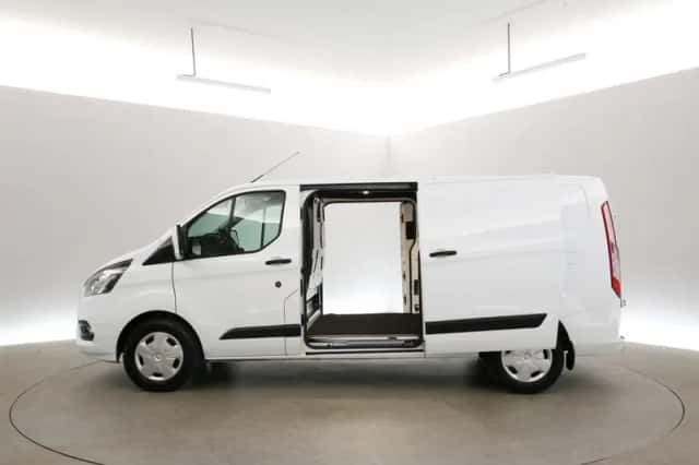 Ford Transit Custom (2021) thumbnail 4