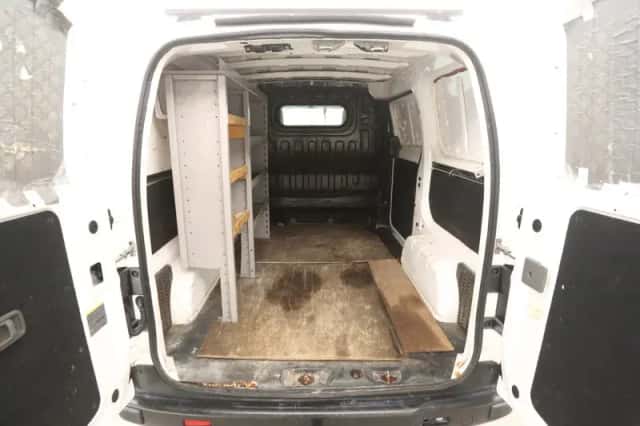 Nissan NV200 (2014) thumbnail 3