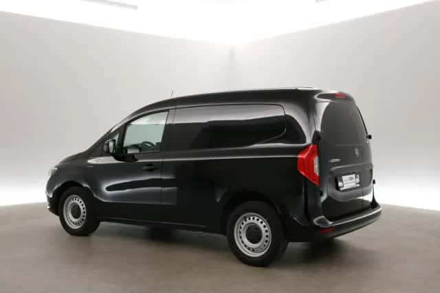 Mercedes-Benz eCitan (2025) thumbnail 4