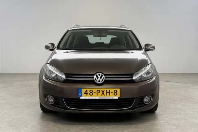 Volkswagen Golf (2011) thumbnail 6
