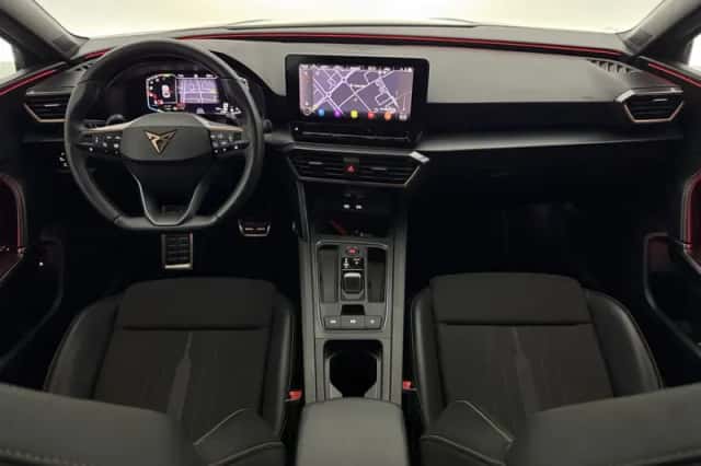 CUPRA Leon (2021) thumbnail 2