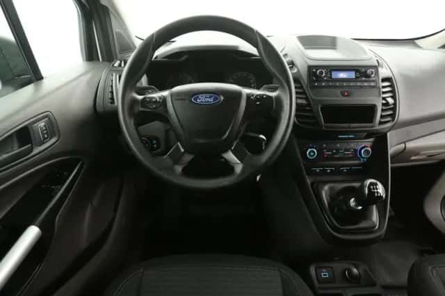 Ford Transit Connect (2019) thumbnail 2