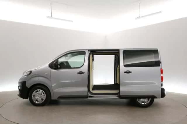 Peugeot e-Expert (2021) thumbnail 4