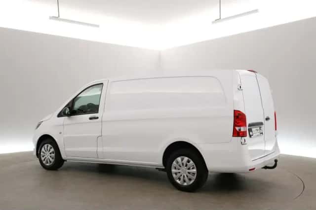 Mercedes-Benz Vito (2020) thumbnail 4