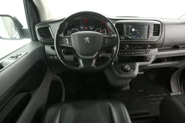 Peugeot Expert (2022) thumbnail 2