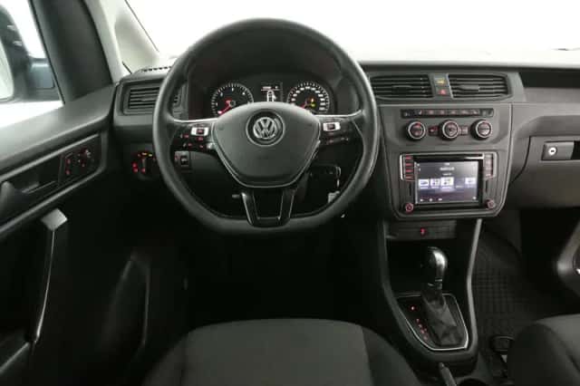 Volkswagen Caddy Maxi (2017) thumbnail 2