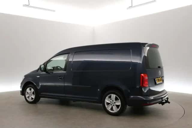 Volkswagen Caddy Maxi (2017) thumbnail 4