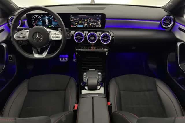 Mercedes-Benz A-Klasse (2022) thumbnail 2