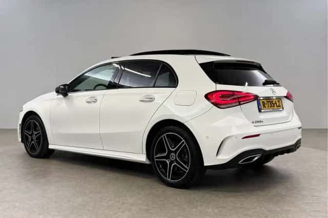 Mercedes-Benz A-Klasse (2022) thumbnail 3