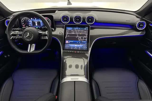 Mercedes-Benz C-Klasse (2022) thumbnail 2
