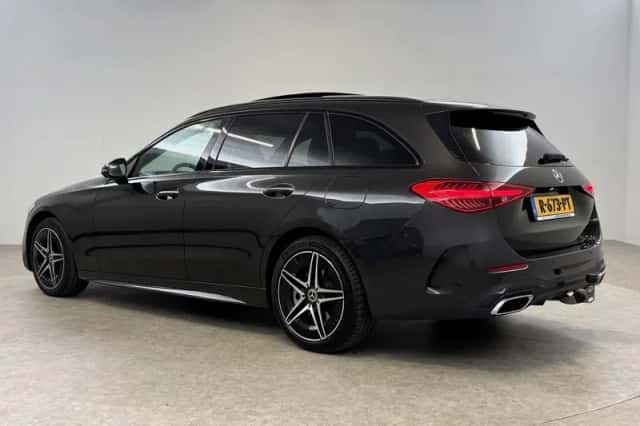 Mercedes-Benz C-Klasse (2022) thumbnail 3