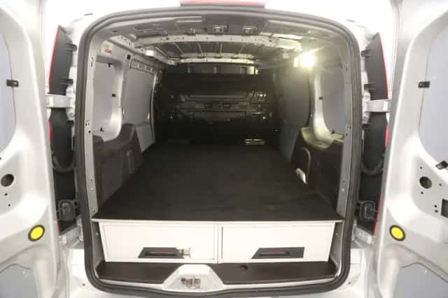 Ford Transit Connect (2017) thumbnail 3