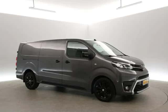 Toyota Proace (2022) thumbnail 6