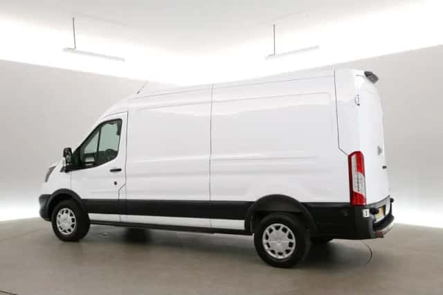 Ford E-Transit (2022) thumbnail 4