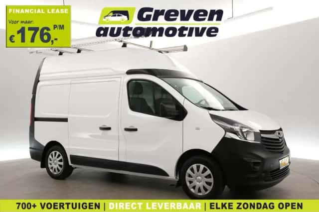 Opel Vivaro (2016) thumbnail 1