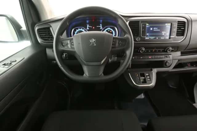 Peugeot e-Expert (2023) thumbnail 2