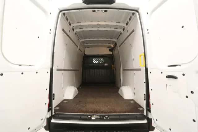 Iveco Daily (2024) thumbnail 3