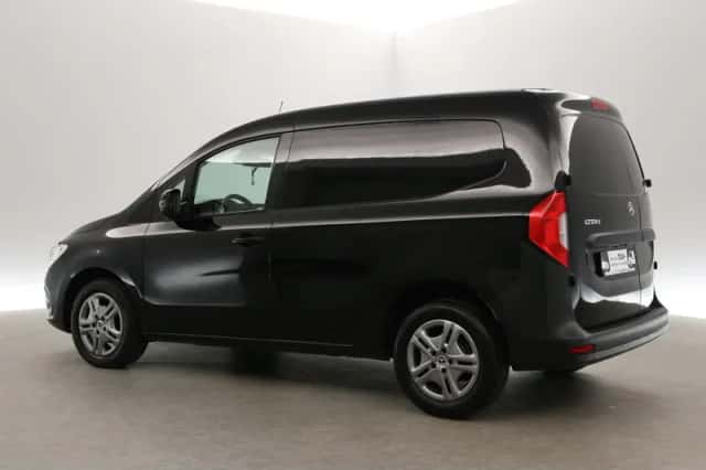 Mercedes-Benz Citan (2023) thumbnail 4
