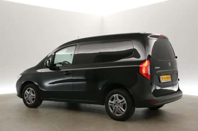 Mercedes-Benz Citan (2023) thumbnail 4