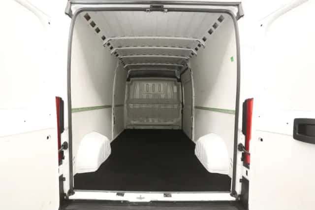 Opel Movano (2024) thumbnail 3