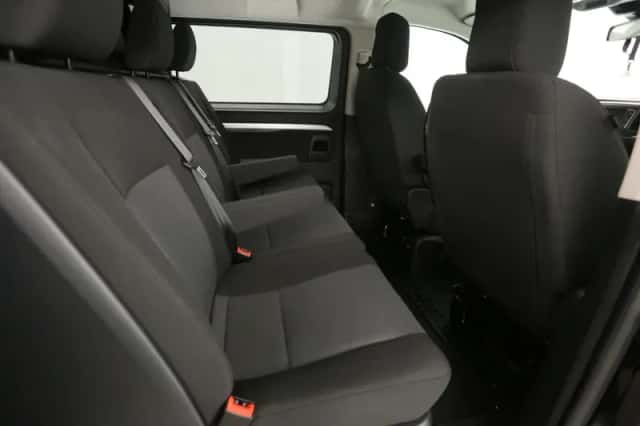 Opel Vivaro (2022) thumbnail 3