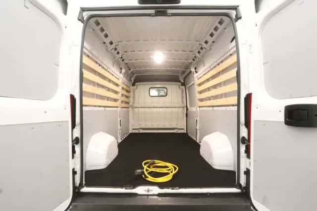 Fiat E-Ducato (2022) thumbnail 3
