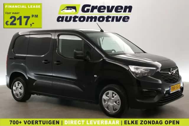 Opel Combo (2022) thumbnail 1