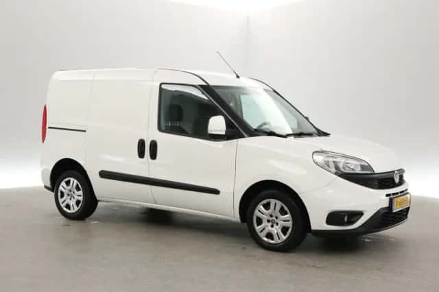Fiat Doblò (2016) thumbnail 5