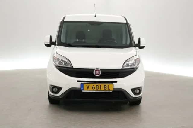 Fiat Doblò (2016) thumbnail 6