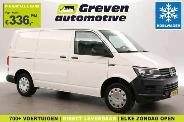 Volkswagen Transporter (2019) thumbnail 1