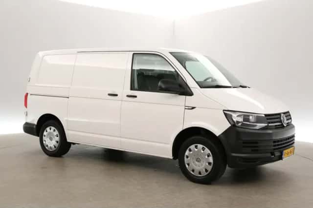Volkswagen Transporter (2019) thumbnail 6