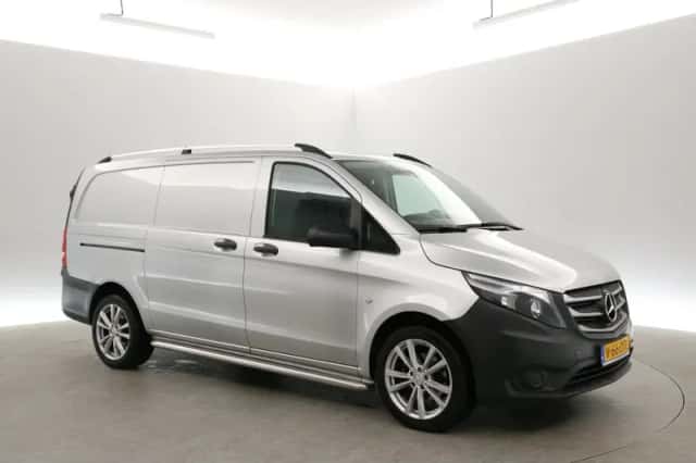 Mercedes-Benz Vito (2019) thumbnail 6