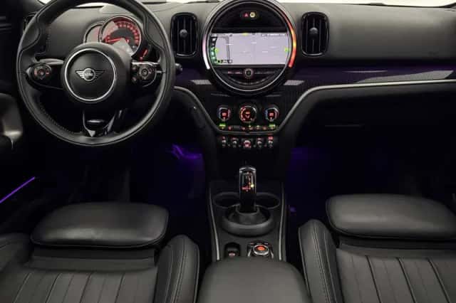 MINI Countryman (2020) thumbnail 2