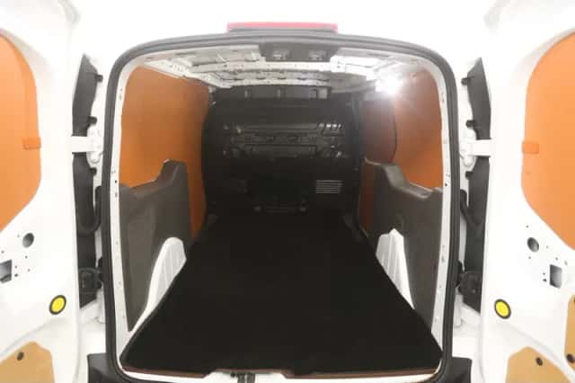 Ford Transit Connect (2021) thumbnail 3